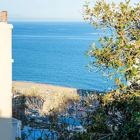 Apartman 797 -piso Con Terraza Y Vistas En La Nogalera *